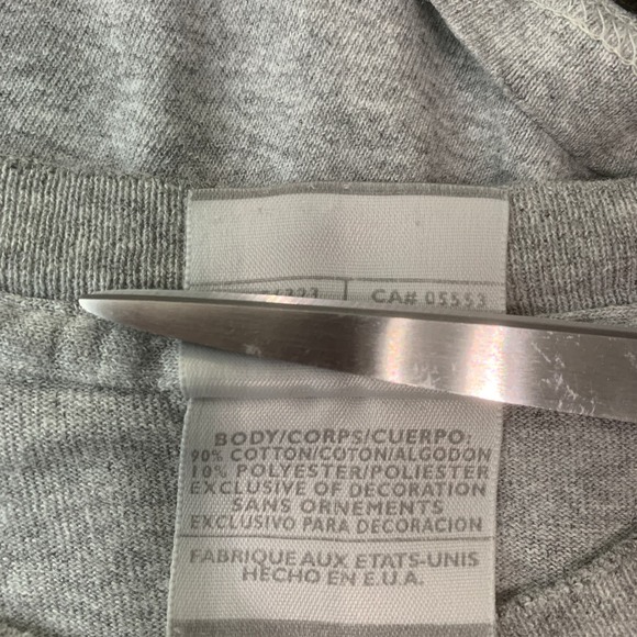 Nike Mens Shirt XXL Gray Short Sleeves Crew Neck Distressed Swoosh Athleisure - Picture 9 of 13
